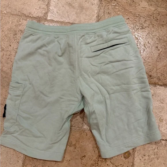 Stone Island shorts - Picture 6 of 6